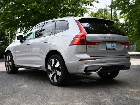 Certified 2024 Volvo XC60 T8 Plus w/ Protection Package Premier AWD/4WD image 5