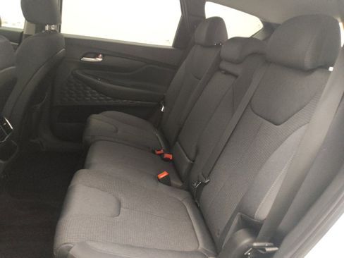 Used 2019 Hyundai Santa Fe SE AWD/4WD image 18