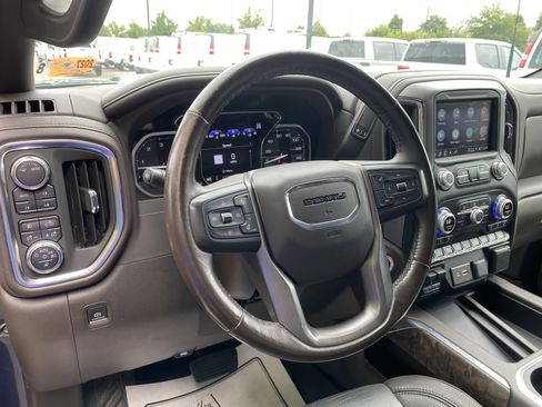 Used 2022 GMC Sierra 2500 Denali AWD/4WD image 18