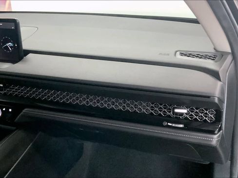 Used 2023 Honda Accord Touring image 20