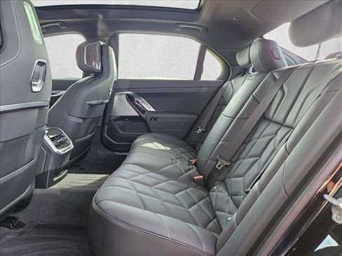 New 2026 BMW 740i xDrive AWD/4WD image 15
