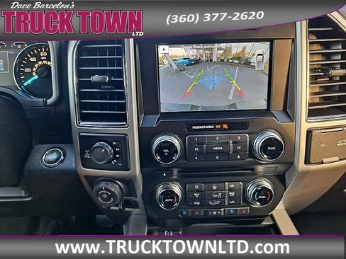 Used 2018 Ford F150 Lariat w/ Equipment Group 502A Luxury image 22