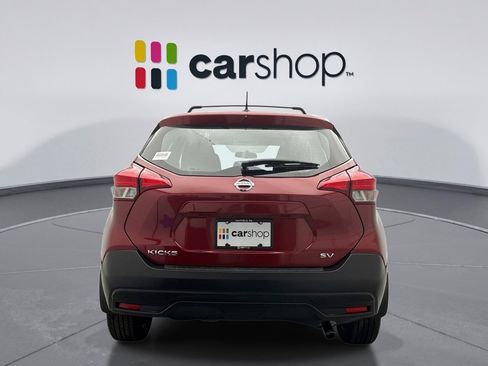 Used 2019 Nissan Kicks SV w/ Exterior Package image 4