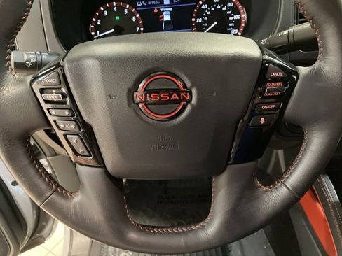 Used 2023 Nissan Frontier PRO-4X w/ Pro Convenience Package image 13