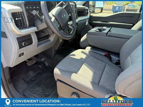 New 2025 Ford F550 4x4 Regular Cab Super Duty image 17