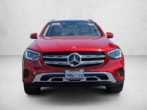 Used 2020 Mercedes-Benz GLC 300 4MATIC image 2