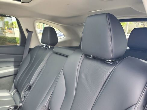 Certified 2023 Acura MDX FWD w/ Technology Package image 13