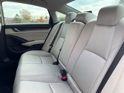 Used 2020 Honda Accord LX image 15