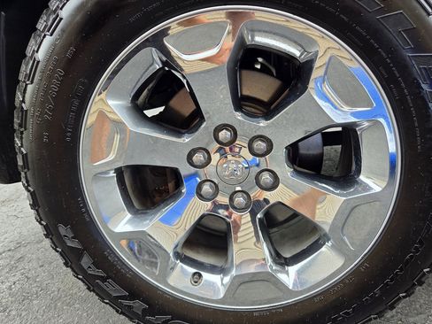 Used 2019 RAM 1500 Big Horn image 39