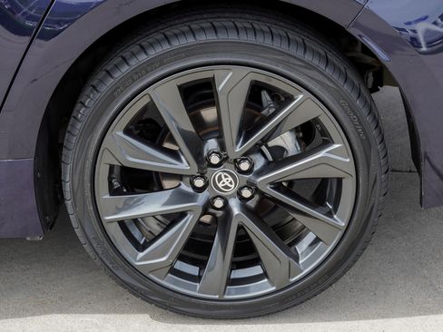 Certified 2024 Toyota Corolla SE FWD image 13