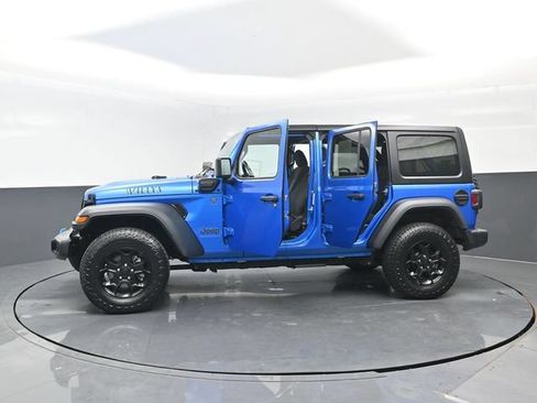 Used 2023 Jeep Wrangler Unlimited w/ Cold Weather Group AWD/4WD image 27