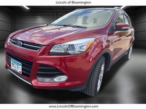 Used 2013 Ford Escape Titanium image 32