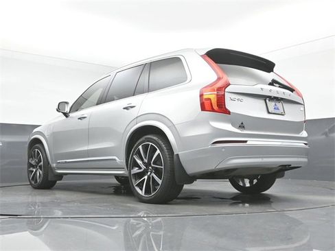 Used 2022 Volvo XC90 T8 Inscription Expression w/ Advanced Package image 43