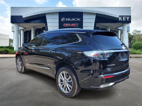 Certified 2023 Buick Enclave Avenir image 3