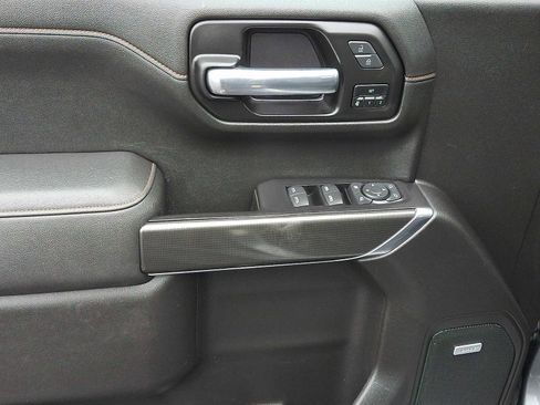 Certified 2021 GMC Sierra 1500 AT4 w/ AT4 Premium Package image 13