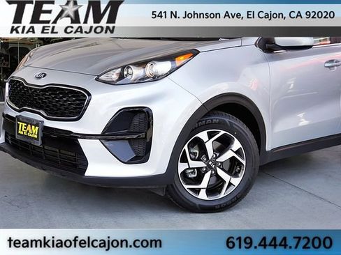 Certified 2021 Kia Sportage LX FWD image 3