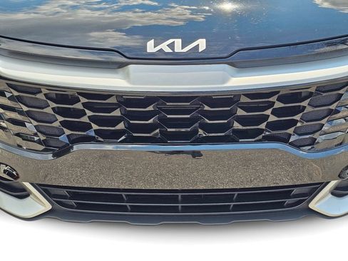 Certified 2025 Kia Sportage EX w/ Premium Package FWD image 3