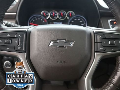 Used 2021 Chevrolet Tahoe Z71 w/ Z71 Signature Package image 12