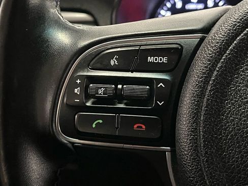 Used 2017 Kia Optima LX w/ Technology Package image 23