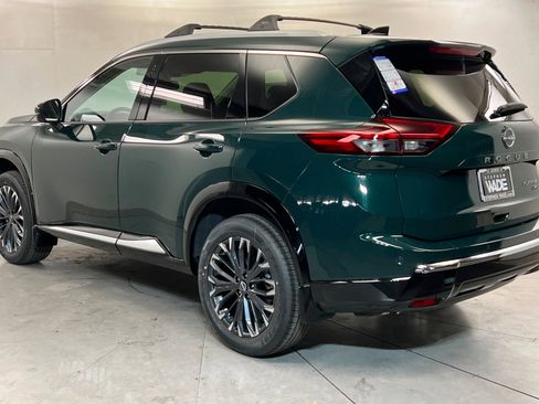 New 2026 Nissan Rogue Platinum w/ Platinum Premium Package image 3