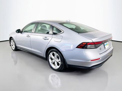 Certified 2023 Honda Accord LX image 7