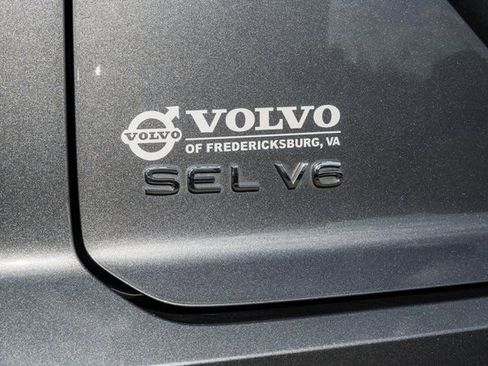 Used 2021 Volkswagen Atlas Cross Sport SEL image 9