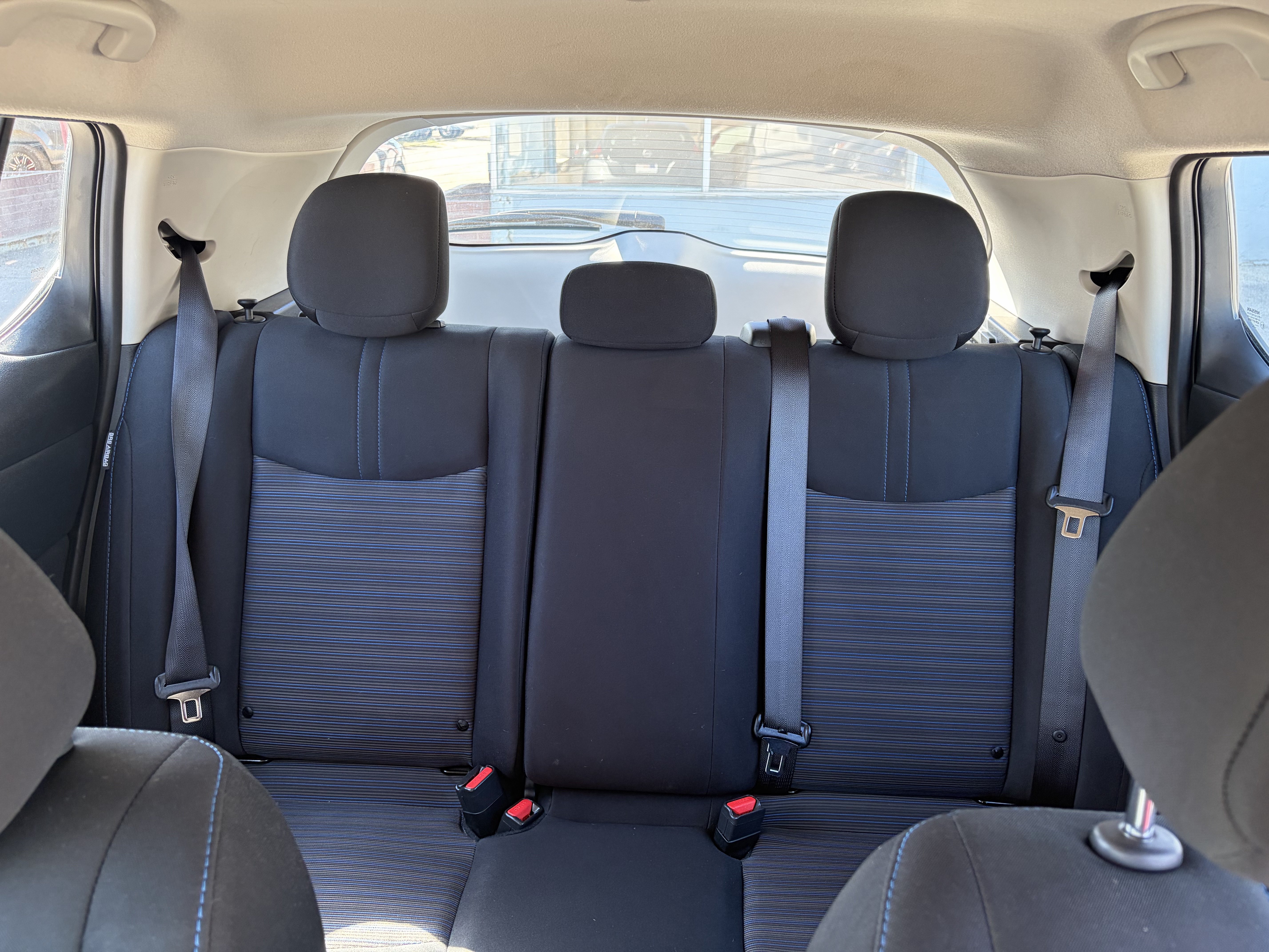 Used 2025 Nissan Leaf S FWD image 17
