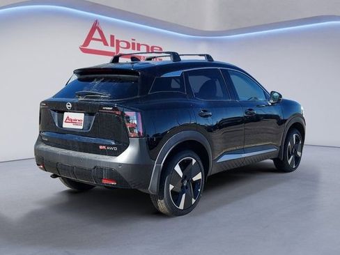 New 2025 Nissan Kicks SR w/ Illumination Package image 5