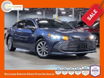 Used 2021 Toyota Avalon XLE w/ Moonroof Package