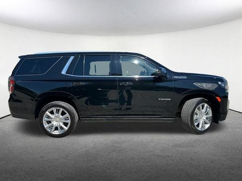 Used 2023 Chevrolet Tahoe High Country AWD/4WD image 15