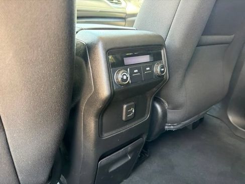 Used 2019 GMC Acadia SLE FWD image 29