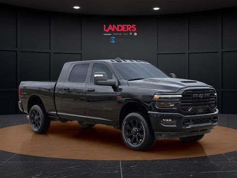 Used 2025 RAM 2500 Laramie w/ Night Edition image 5