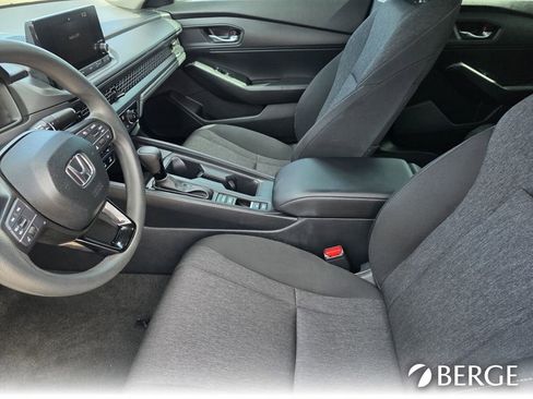 Used 2023 Honda Accord LX image 13