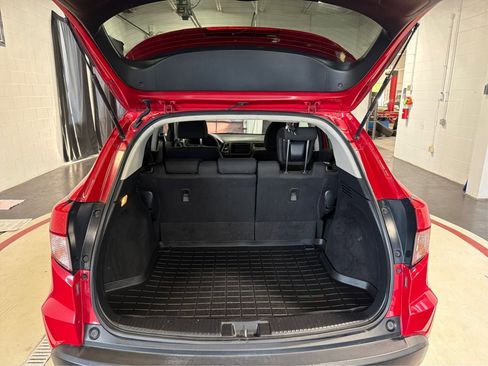 Used 2016 Honda HR-V EX image 12