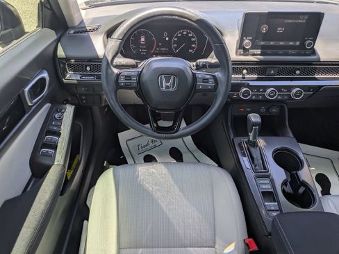 Used 2023 Honda Civic EX image 14
