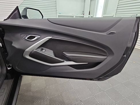 Certified 2023 Chevrolet Camaro SS RWD image 36