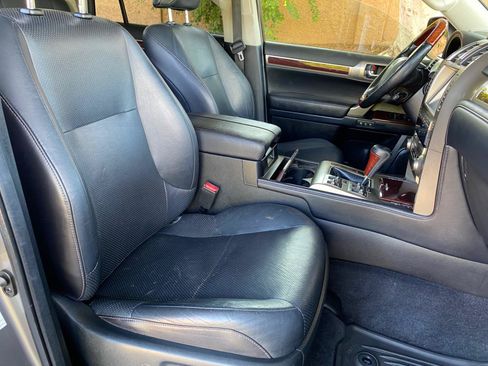 Used 2014 Lexus GX 460 Luxury AWD/4WD image 55