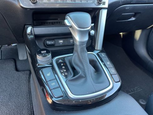 Certified 2024 Kia Seltos SX image 15