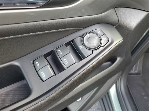 Certified 2023 Chevrolet Traverse LT image 23