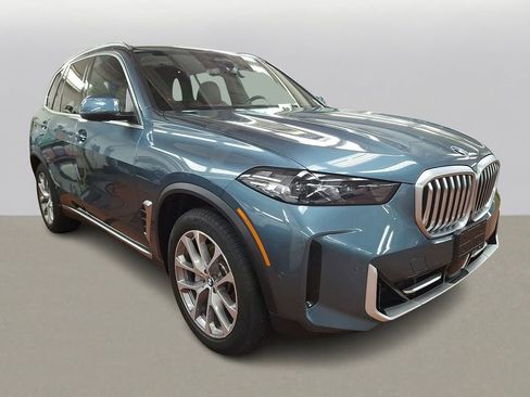 Certified 2024 BMW X5 xDrive40i image 3