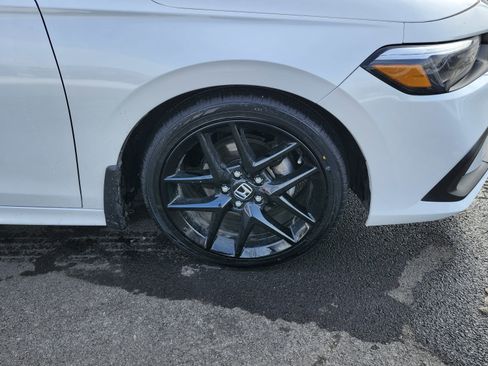 Used 2022 Honda Civic Sport image 10