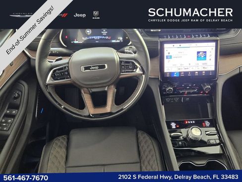 New 2025 Jeep Grand Cherokee L Summit w/ Obsidian Package AWD/4WD image 10