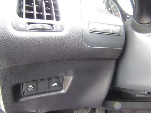 Used 2018 INFINITI Q50 Luxe image 20