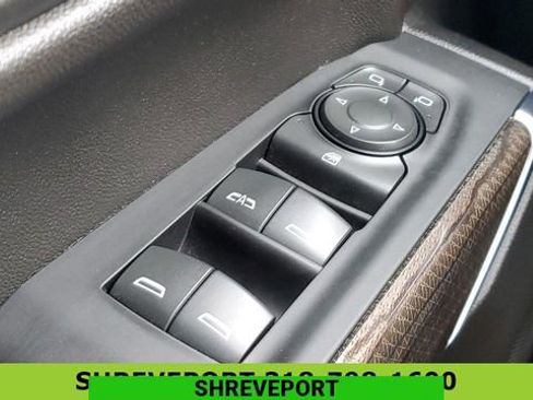 Used 2021 Chevrolet Silverado 1500 LT image 32