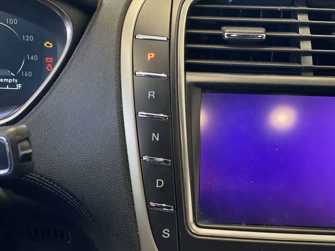 Used 2019 Lincoln Nautilus Select AWD/4WD image 21