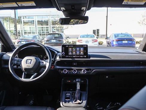 Used 2025 Honda CR-V Sport-L image 18