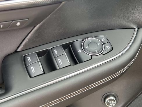 Used 2026 Buick Envision Sport Touring AWD/4WD image 16