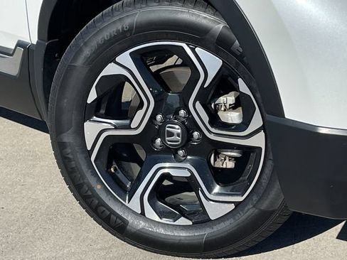 Used 2019 Honda CR-V Touring image 9