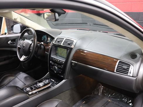 Used 2014 Jaguar XK Coupe RWD image 45