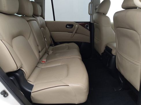 Used 2018 Nissan Armada SL w/ Premium Package image 19